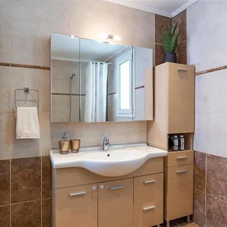 Haven Villa Central Very Quiet Near Elli Beach And Old Town בית נופש