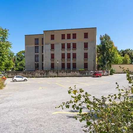 Oasis In The Heart Of Rhodes, Next To Old Town, Near Beaches - Haven