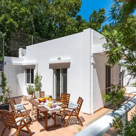 Oasis In The Heart Of Rhodes, Next To Old Town, Near Beaches - Haven *