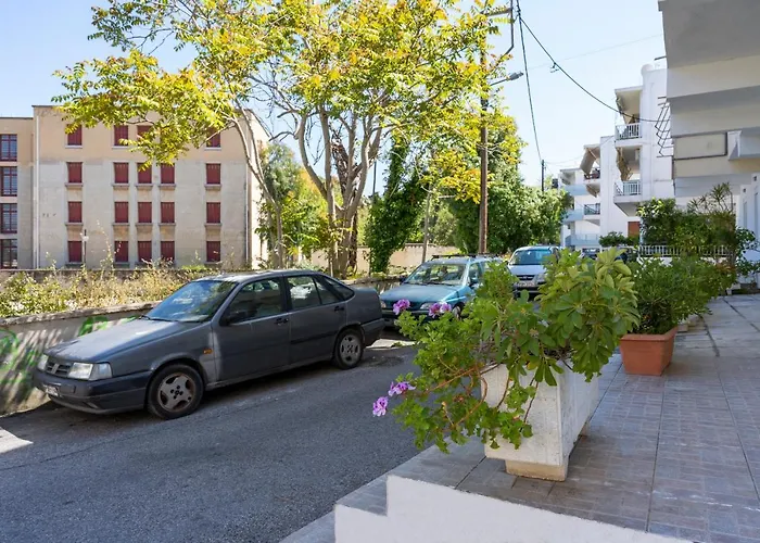 Oasis In The Heart Of Rhodes, Next To Old Town, Near Beaches - Haven *